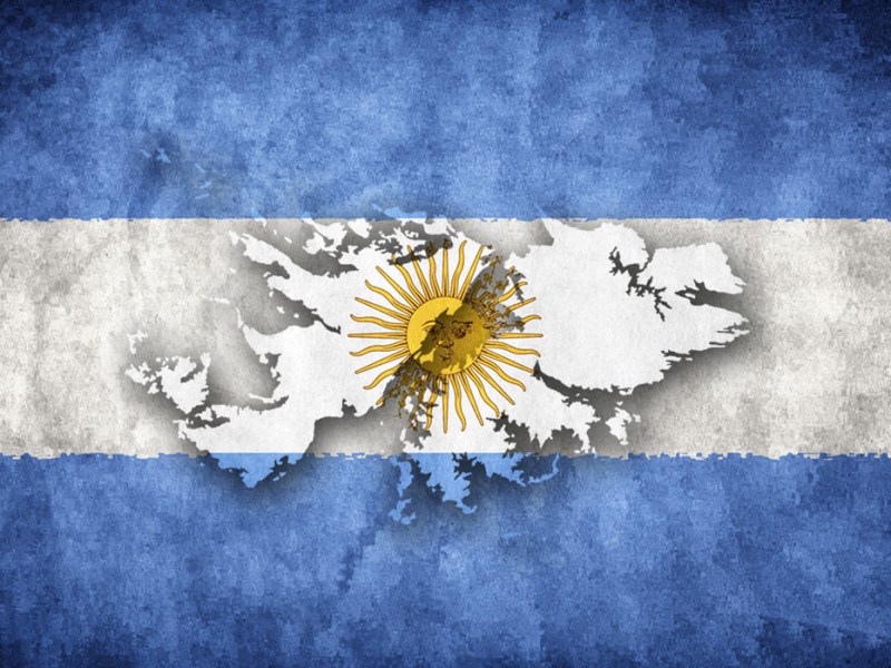 Aplausos sobre Puerto&nbsp;Argentino